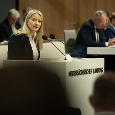 Ministerin Dr. Wahlmann im Landtag