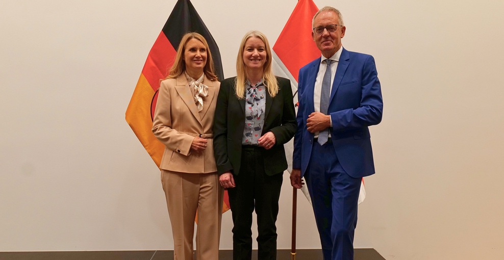 Katrin Rieke, Ministerin Dr. Kathrin Wahlmann und Wolfgang Scheibel